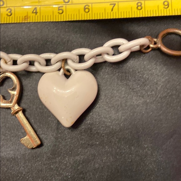 White and Silver Charm Bracelet - Picture 6 of 8